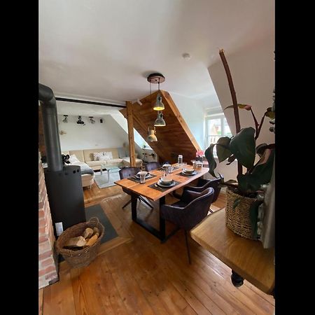Gemuetliche Rustikale Wohnung Mit Kamin Und Optionalem Whirlpool Bad Sobernheim Bagian luar foto