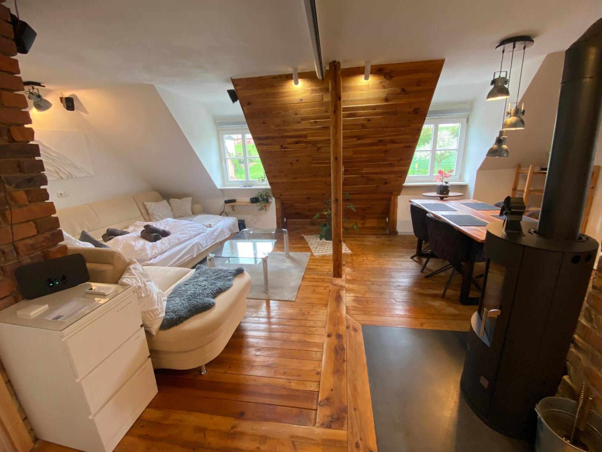 Gemuetliche Rustikale Wohnung Mit Kamin Und Optionalem Whirlpool Bad Sobernheim Bagian luar foto